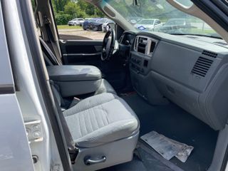 2008 Dodge Ram 1500 SLT - Interior Front Seat Image